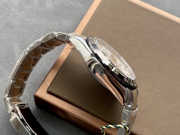 激安ロレックス内部構造